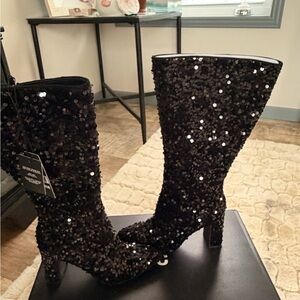 Elegant Black Sequin Heeled Boots